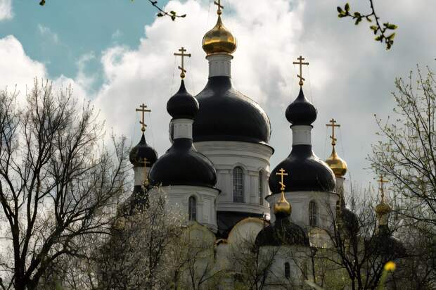 Великая суббота перед Пасхой, что нельзя делать, приметы и службы