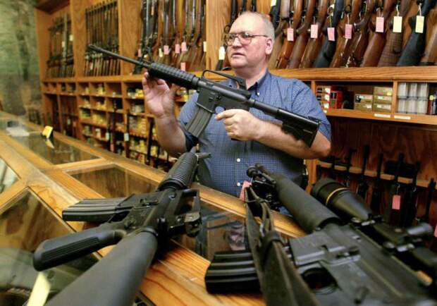 Оружейные магазины в США на видео