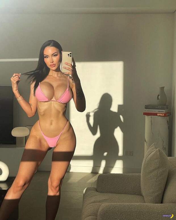 Девушки из Зазеркалья - 536