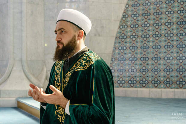 Камил хәзрәт Сәмигуллин Ураза бәйрәмендә нәфеснең җиде дәрәҗәсе турында сөйләде