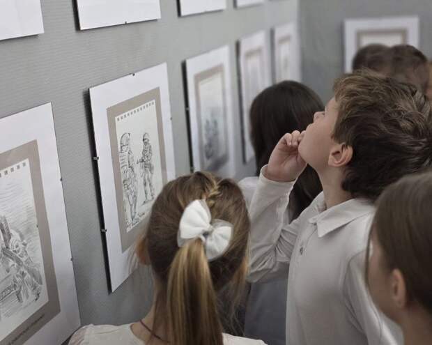 В Саратове открылась выставка «Фронтовой блокнот»