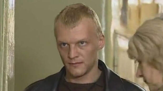 "КИОН": "Бандитский Петербург" возглавил рейтинг самых популярных сериалов 00-х