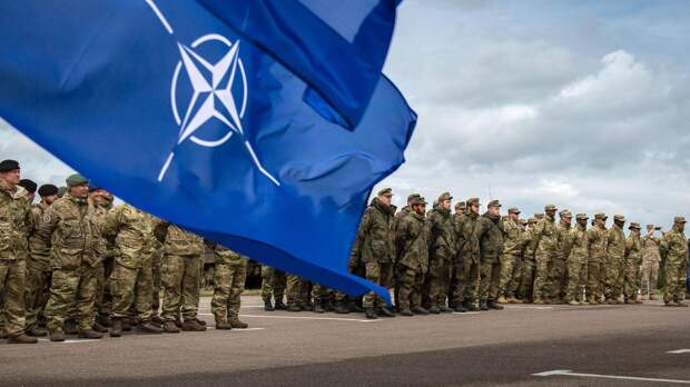 Чьим интересам служит НАТО?