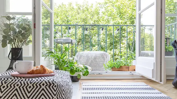 На свежем воздухе: как пораньше начать на балконе весенний сезон