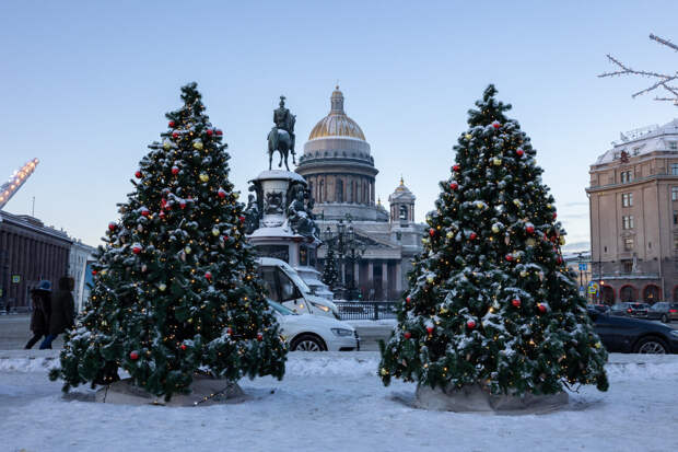 Исследование: Петербург стал лидером новогоднего туризма