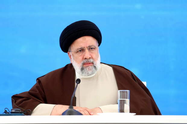 "Раиси был убит": Запад первым "заговорил" о покушении. Кто настойчиво "хоронит" президента Ирана?