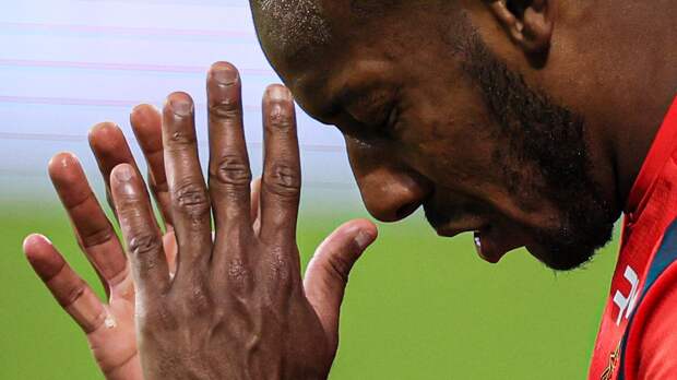 Мойзес после поражения ЦСКА от «Сочи» обратился к болельщикам: «Мы, игроки, берем на себя ответственность»