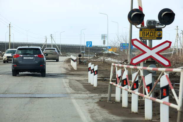 Транспортная прокуратура заставила привести в порядок железнодорожные переезды в Ростовской области