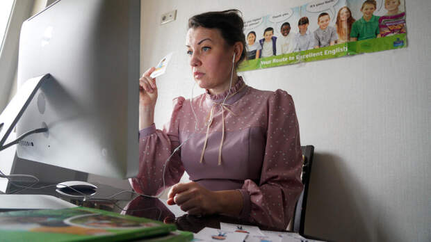 Эксперт объяснил, почему ИИ-репетиторы не заменят живых учителей