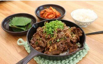 КОРЕЙСКИЙ РЕЦЕПТ ИЗ ГОВЯЖЬЕГО ФАРША - "БУЛГОГИ", ВКУСНЯШКА И ОЧЕНЬ ПРОСТОЙ В ПРИГОТОВЛЕНИИ.