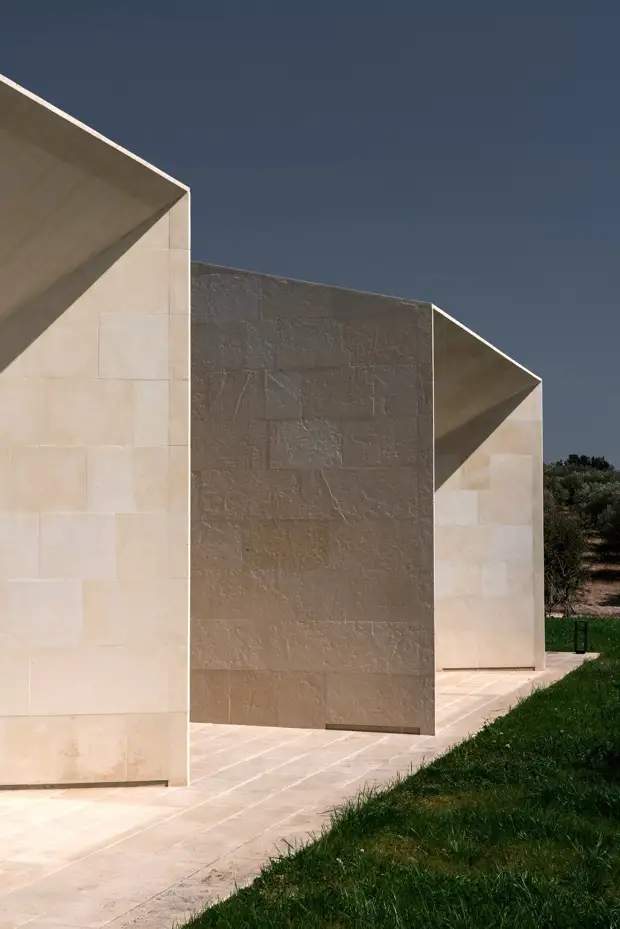 Вилла для загородного отдыха семьи в Италии