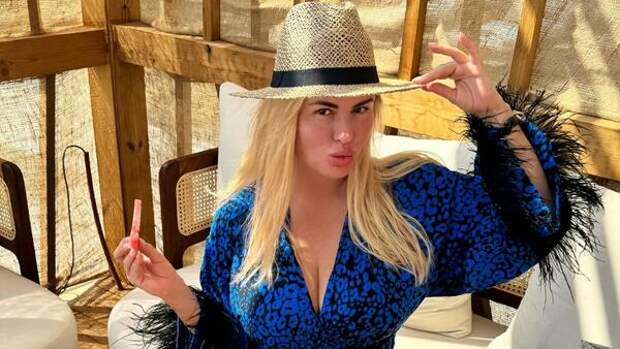 Семенович призналась, почему она не общается с сыном своего жениха