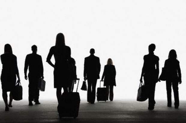 Комик Шац* заявил о массовом возвращении в Россию сомневающихся релокантов