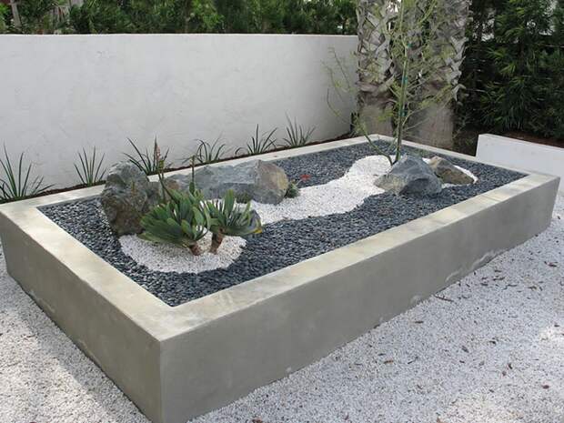 builtin-concrete-planters_270716_03