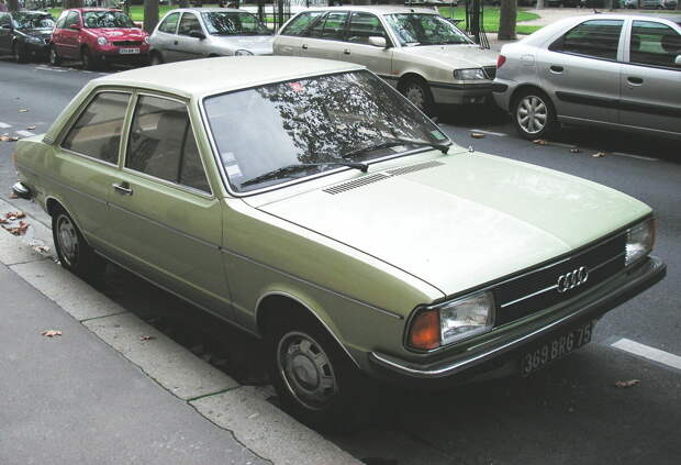 Знакомство с Audi 80 Часть 1. Audi 80 B1 (1973-1978)