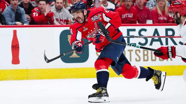 Фетисов назвал Овечкина спортсменом года: «По себе знаю, что не так просто забивать по 40 голов в таком возрасте»