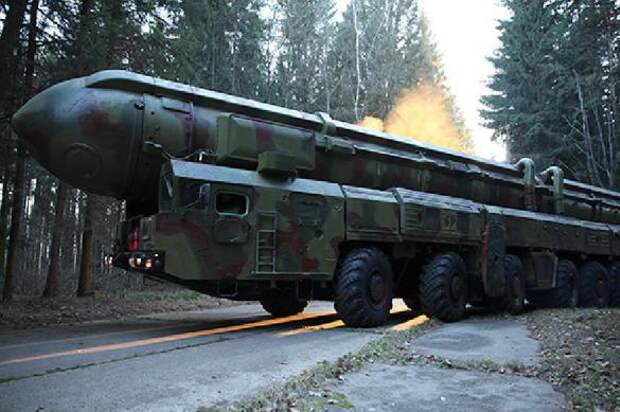 19Fortyfive: генералы НАТО "потеют" при мысли о тактическом ядерном оружии РФ
