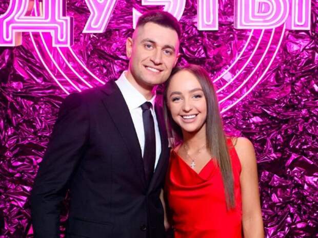 «Я влюбился!»: от тайных свиданий до «Я беременна!»