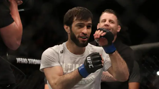 Тренер Нурмагомедова оценил перспективы Тухугова подраться за титул чемпиона UFC