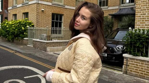 Аврора Киба рассказала, поддерживает ли общение с бывшим возлюбленным: видео Super