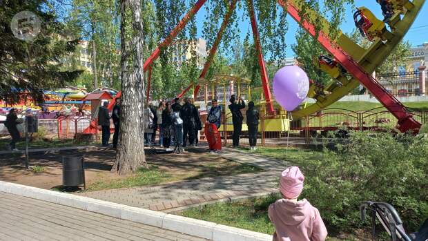 Прокуратура проводит проверку по факту инцидента на аттракционе в ижевском парке Горького