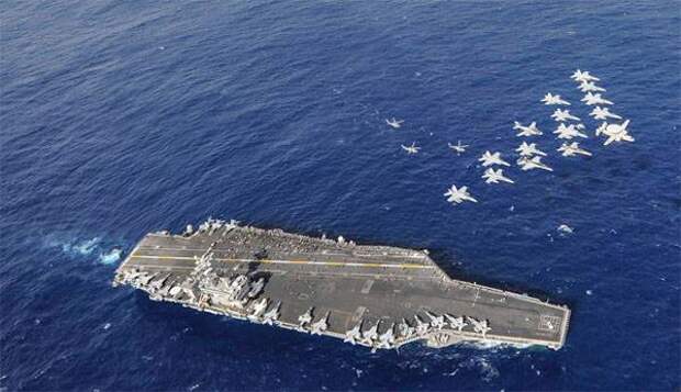 США направили третий авианосец к берегам Корейского полуострова