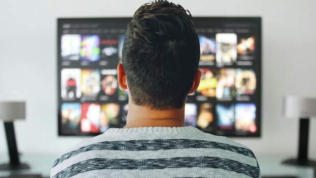 Самарцы, привившиеся от COVID-19 в июле, могут получить телевизор, ноутбук и смартфон