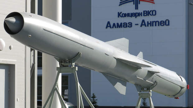 Мощная, лёгкая, сверхзвуковая: в чём уникальность российской крылатой ракеты «Оникс»