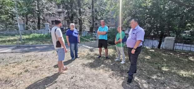 Во дворе на улице Трофимова скоро начнется масштабное благоустройство