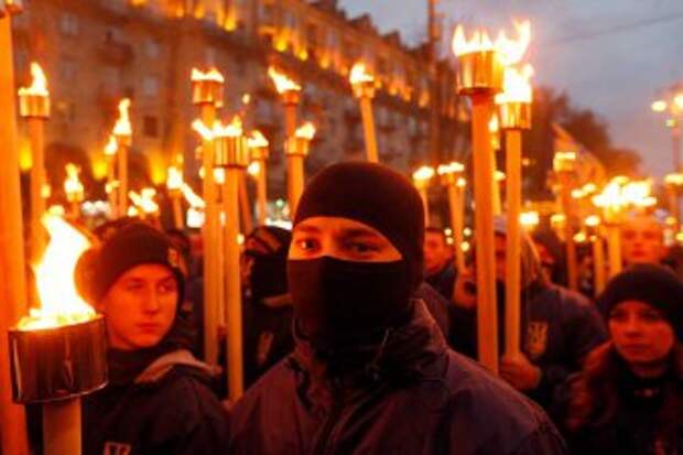 Европа &quot;прозрела&quot;: В Киеве - нацисты!