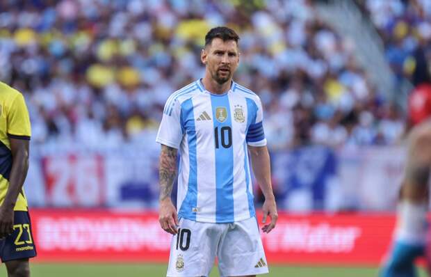 Голевая передача Месси помогла Аргентине стартовать с победы на Копа Америка