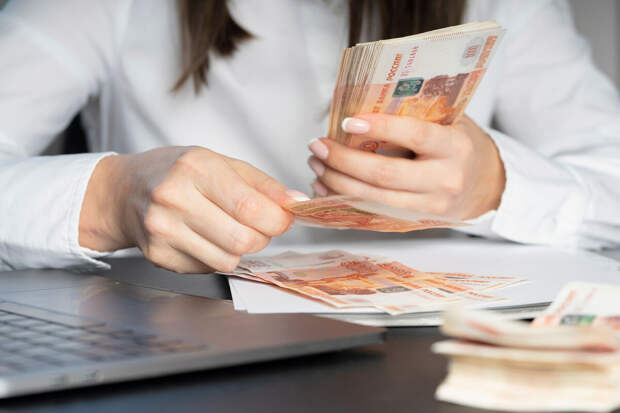 Жительница Сочи лишилась 11 млн рублей, испугавшись уголовной ответственности