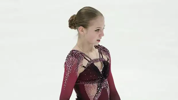 Плющенко: Трусовой не нужно делать столько четверных прыжков