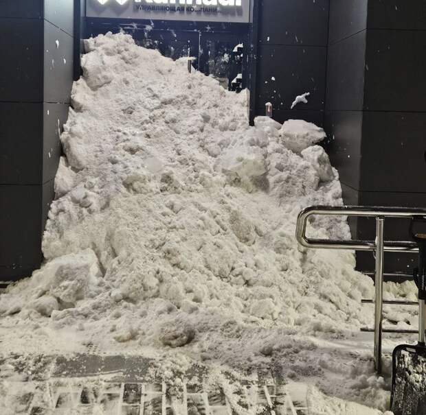 Лайфхак для жителей Гвардейки, которые грозились навалить кучу у администрации