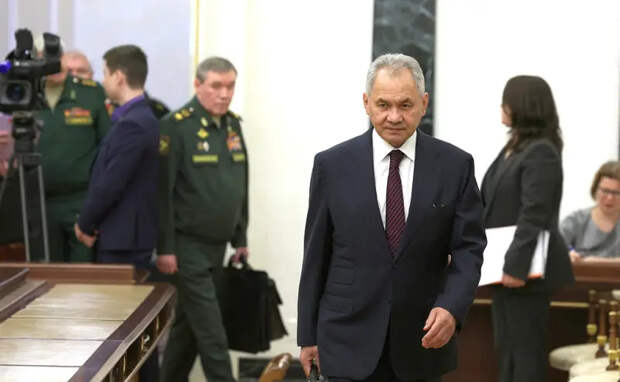 Шойгу: созданы необходимые резервы для дальнейшего продвижения ВС РФ вперёд в зоне спецоперации
