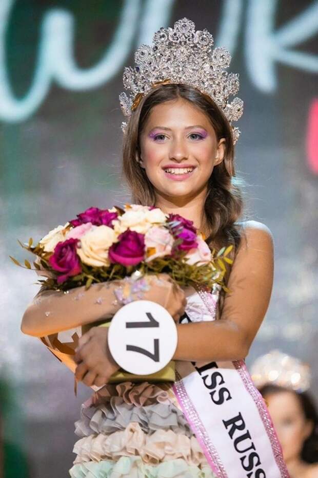 IRU5537A6kbh-0yftOn_5-M9QzeJaZ03Kzw61BpUBfSfoVg7vYzVSInPG9Ql7sXaeCoGGY55Bdfqm9pDAOkFLP1A (466x700, 135Kb)