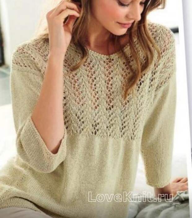 Как связать спицами классический пуловер с ажурной вставкой