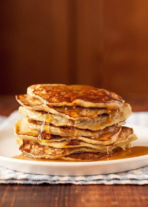 Банановые блинчики: готовим полезный перекус за 2 минуты из двух ингредиентов