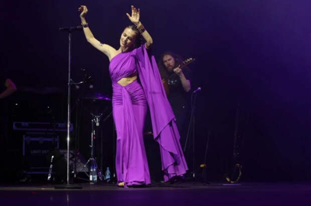 Казанова сказала, что провела над дочерью обряд выбора будущей профессии