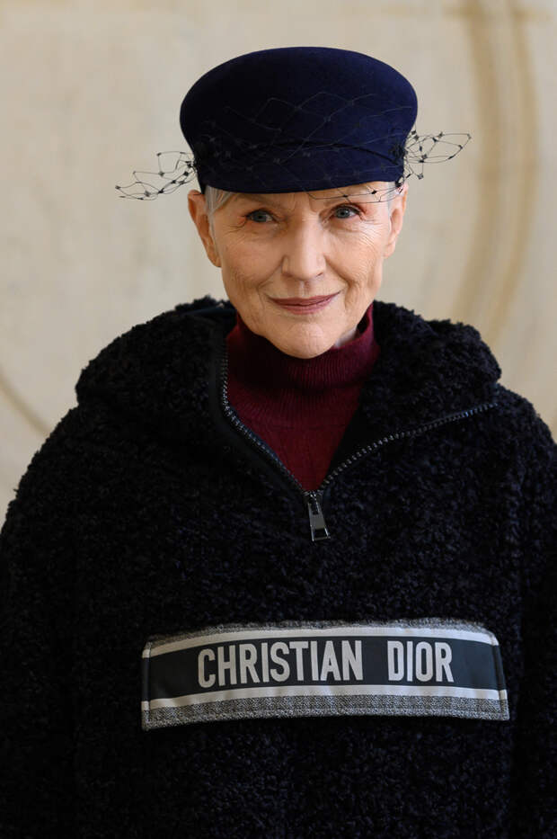Кара Делевинь, Наталья Водянова, Розамунд Пайк и другие знаменитости посетили показ Dior