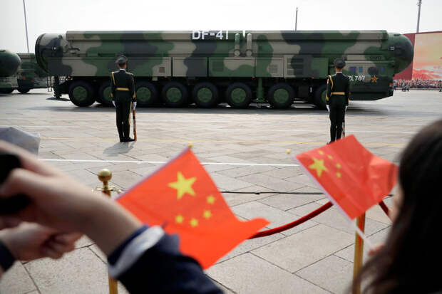Зампостпреда КНР в ООН Гэн отрицает поставки оружия сторонам конфликта на Украине