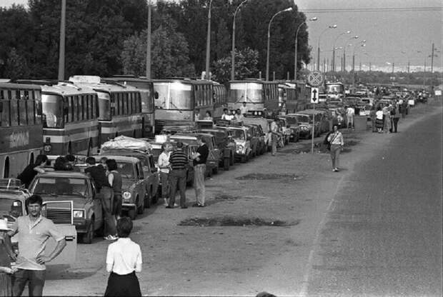 Атмосферные фотографии прямиком из наших 90-х