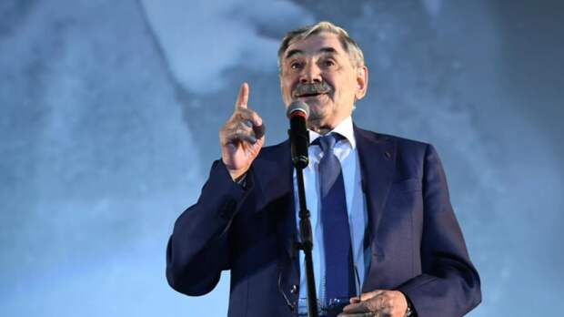 Панкратов-Чёрный раскрыл секрет успеха сериала «По законам военного времени»