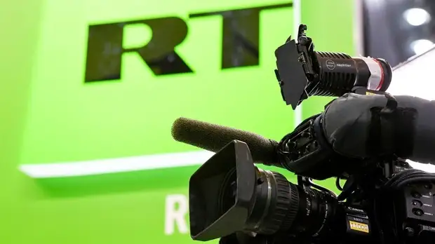 RT выпустил новогодний ролик «Главное — это не новости»
