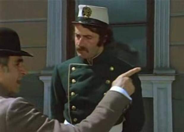 Гия Перадзе слушает Зиновия Гердта ("Соломенная шляпка") Гия Перадзе слушает Зиновия Гердта ("Соломенная шляпка")