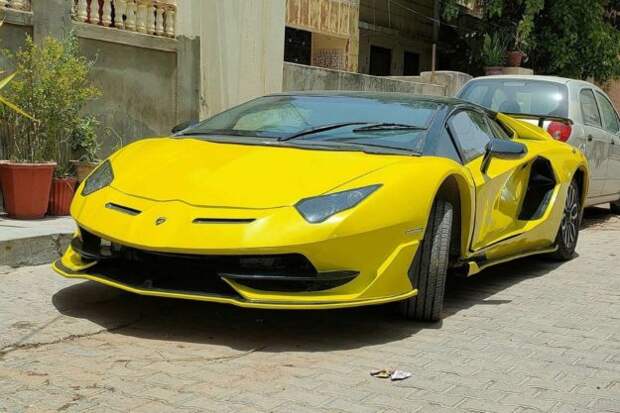 lamborghini-aventador-svj-реплика-мечта-таможня-индия-honda-civic-2021-proauto-01