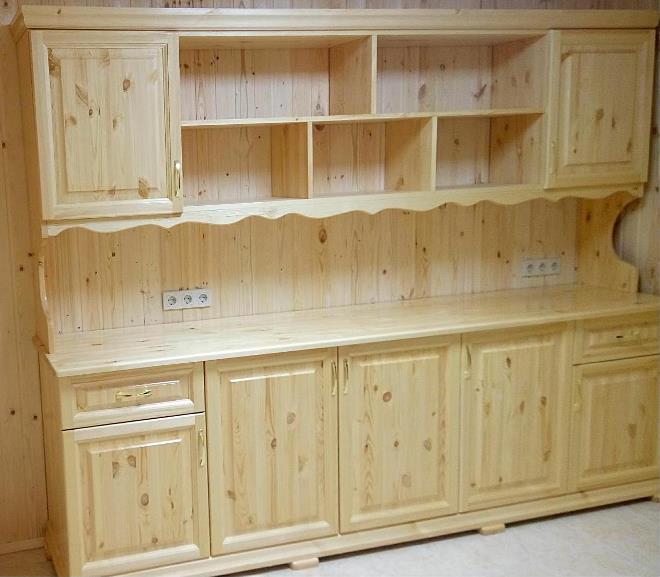 Кухни из массива дерева: разнообразие материалов и декора мебели (75 фото)
