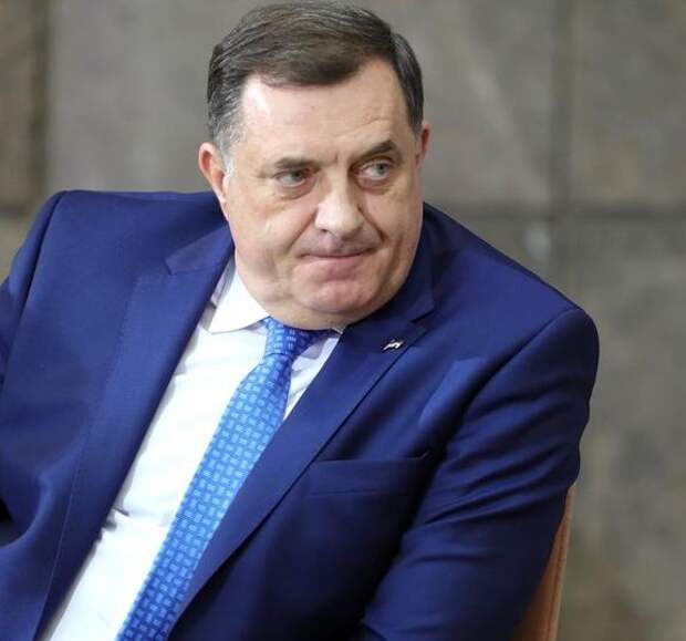 Глава Республики Сербской Додик: власти БиГ перепродают оружие Украине