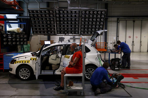 Последние приготовления к краш-тесту