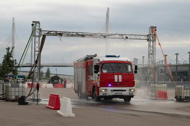Стало известно о пожаре в российском регионе из-за атаки украинских беспилотников